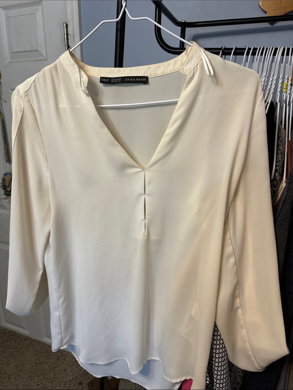 Zara Cream V-Neck Lightweight Blouse